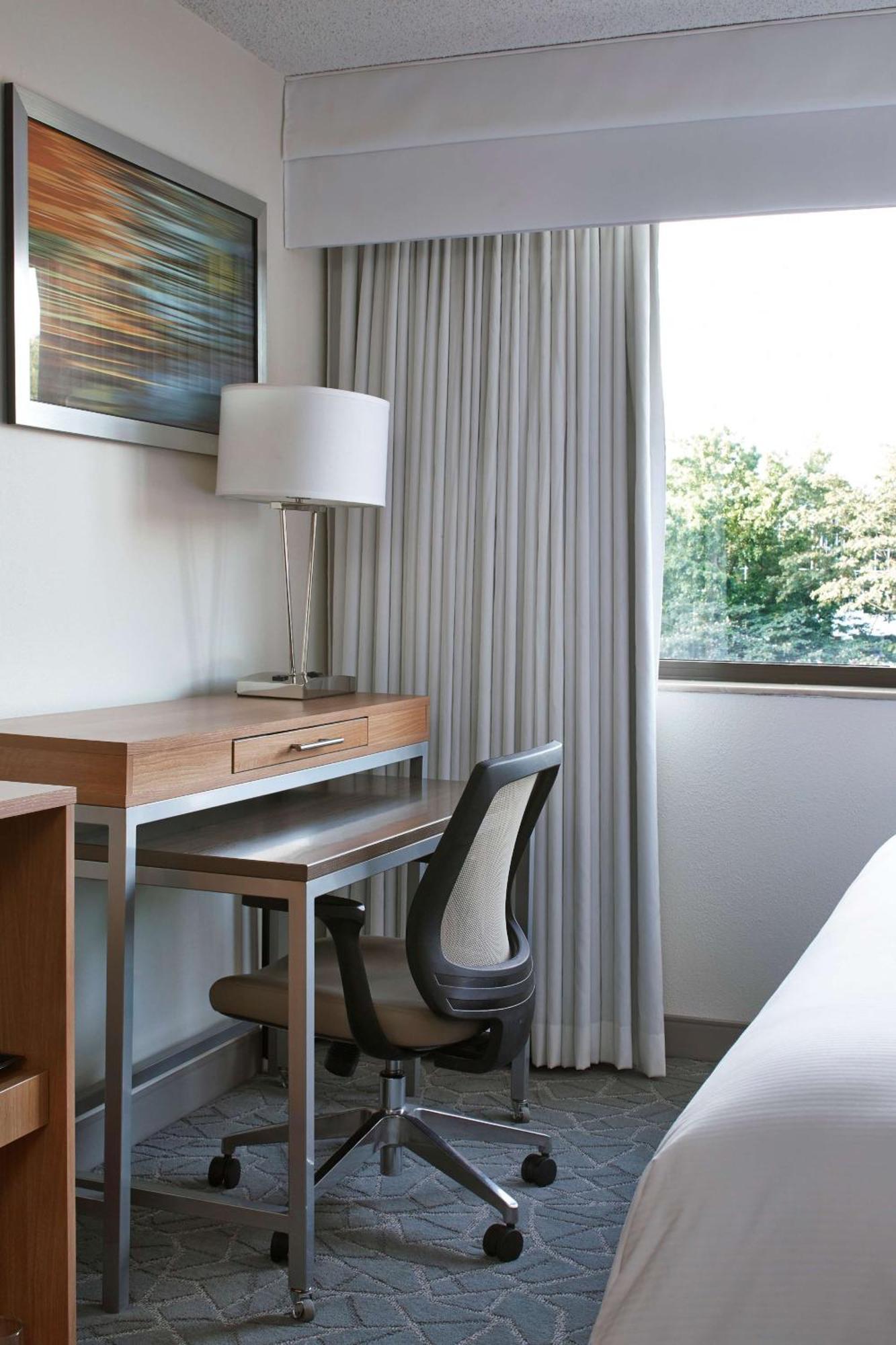 Hotel Doubletree By Hilton Atlanta Perimeter Dunwoody Extérieur photo